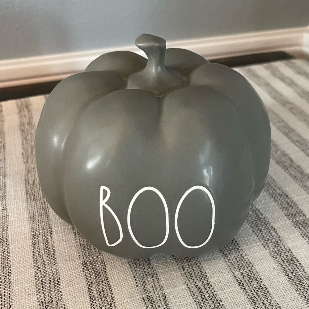 NEW - Rae Dunn - Mini Gray Pumpkin Decor with 'BOO' Text - Halloween